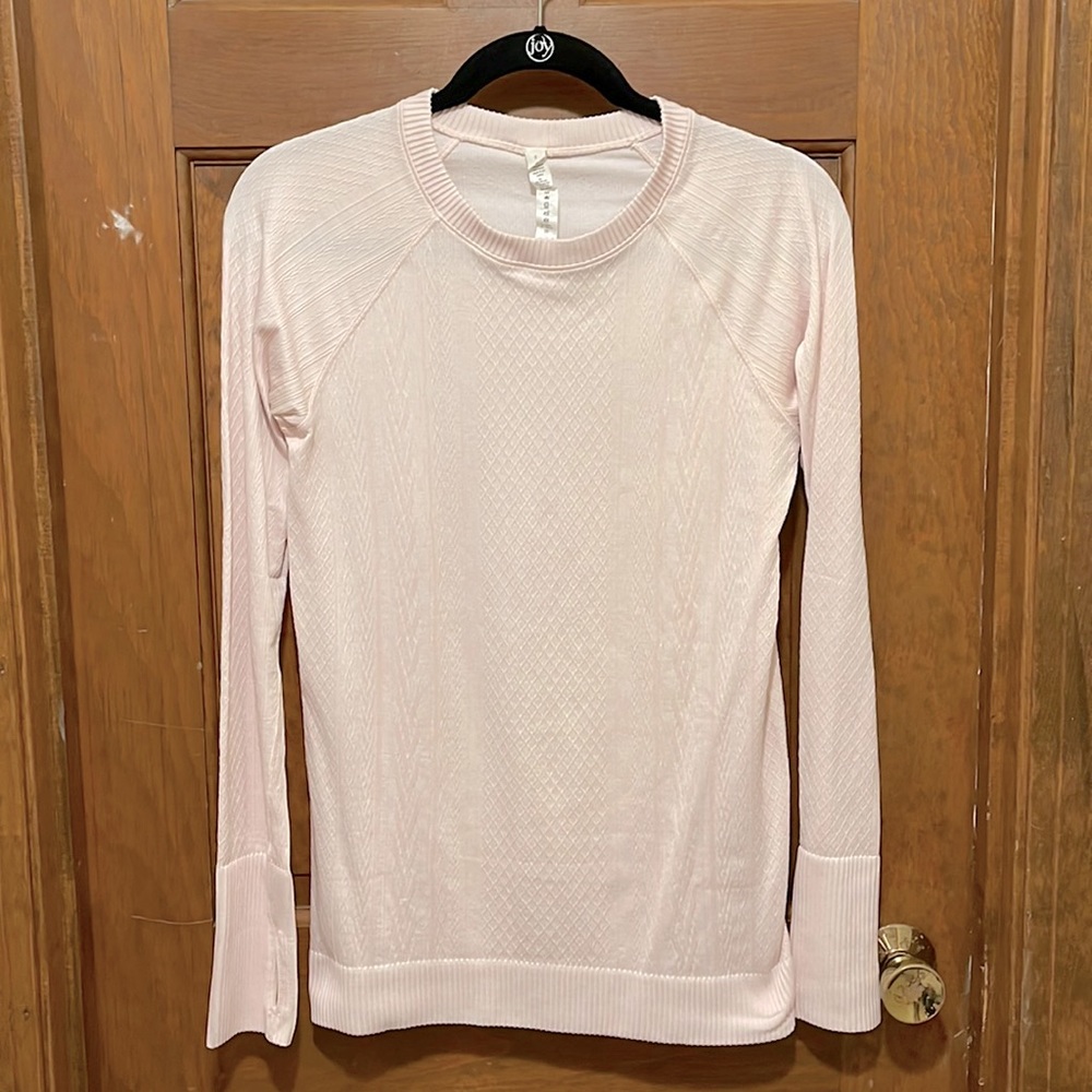 Lululemon long sleeve shirt